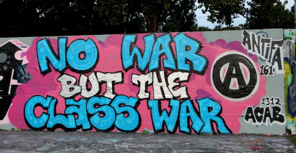 No war but class war