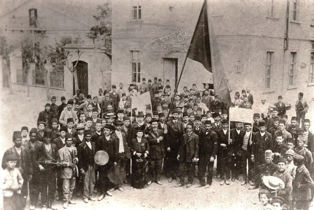 Prvomajska_proslava_vo_Skopje,_1909.jpg